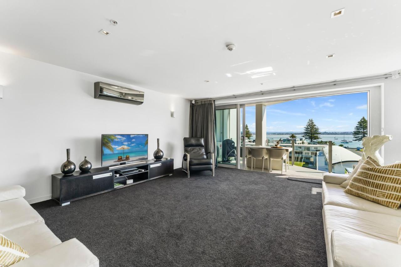 Luxury At The Caymans Apartment Mount Maunganui Bagian luar foto